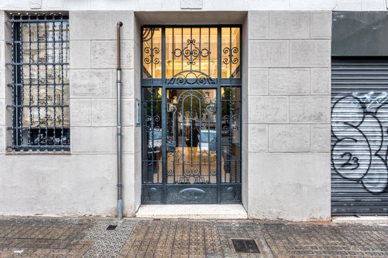 Apartment Blueground Sagrada Familia Balcony Renovated Bcn-123 *
